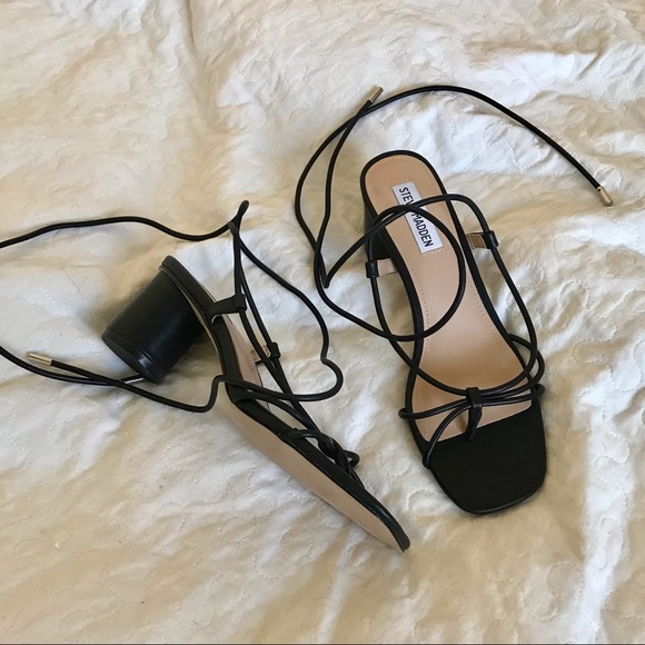 Steve Madden ankle wrap heels - Picture 2 of 4